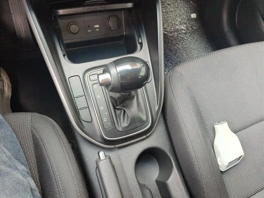 Kia Carens 2013 2.0L 5-seat Auto Standard (China V) фото 14