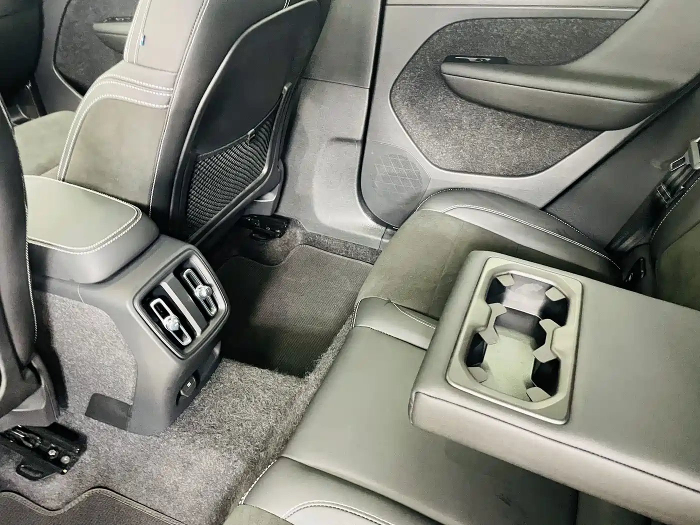 VOLVO XC40 NEW ENERGY