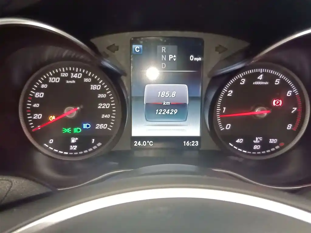 Mercedes-Benz C-Class 2016 C 200 L 4MATIC Sport фото 12