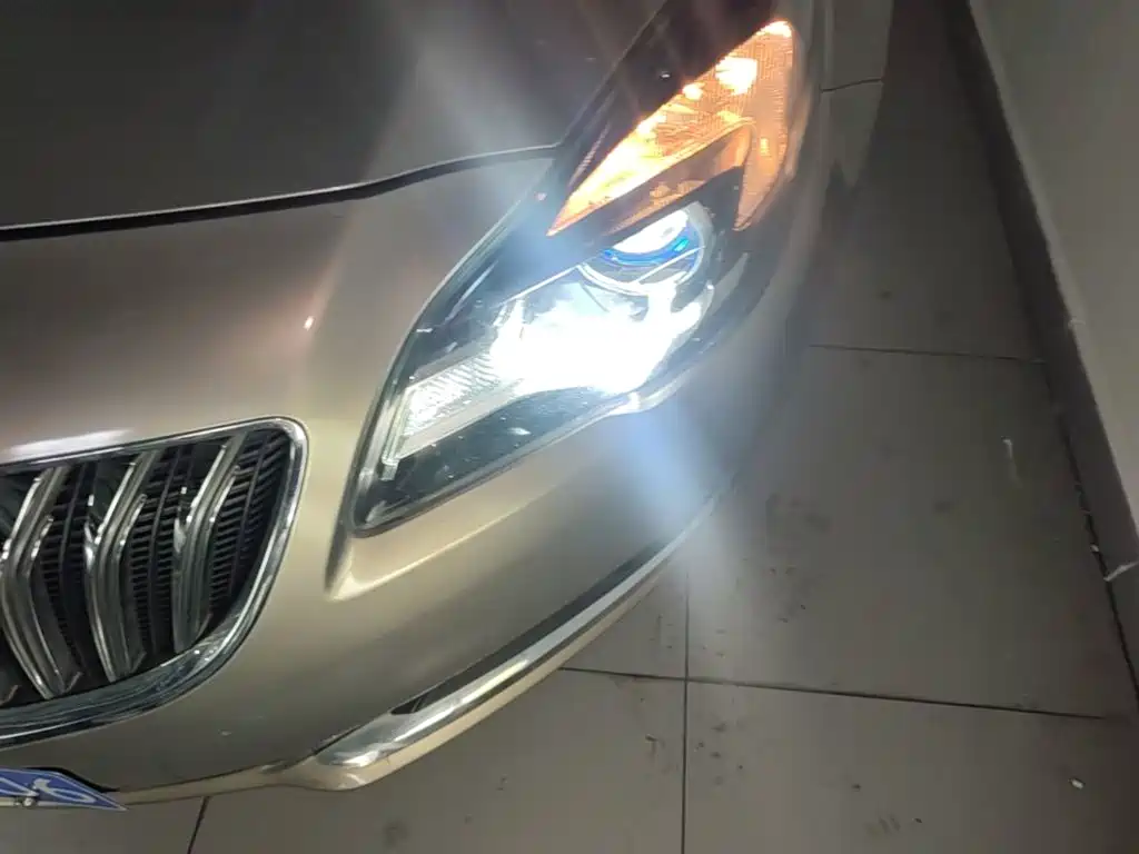 Фото 24 - Buick Regal