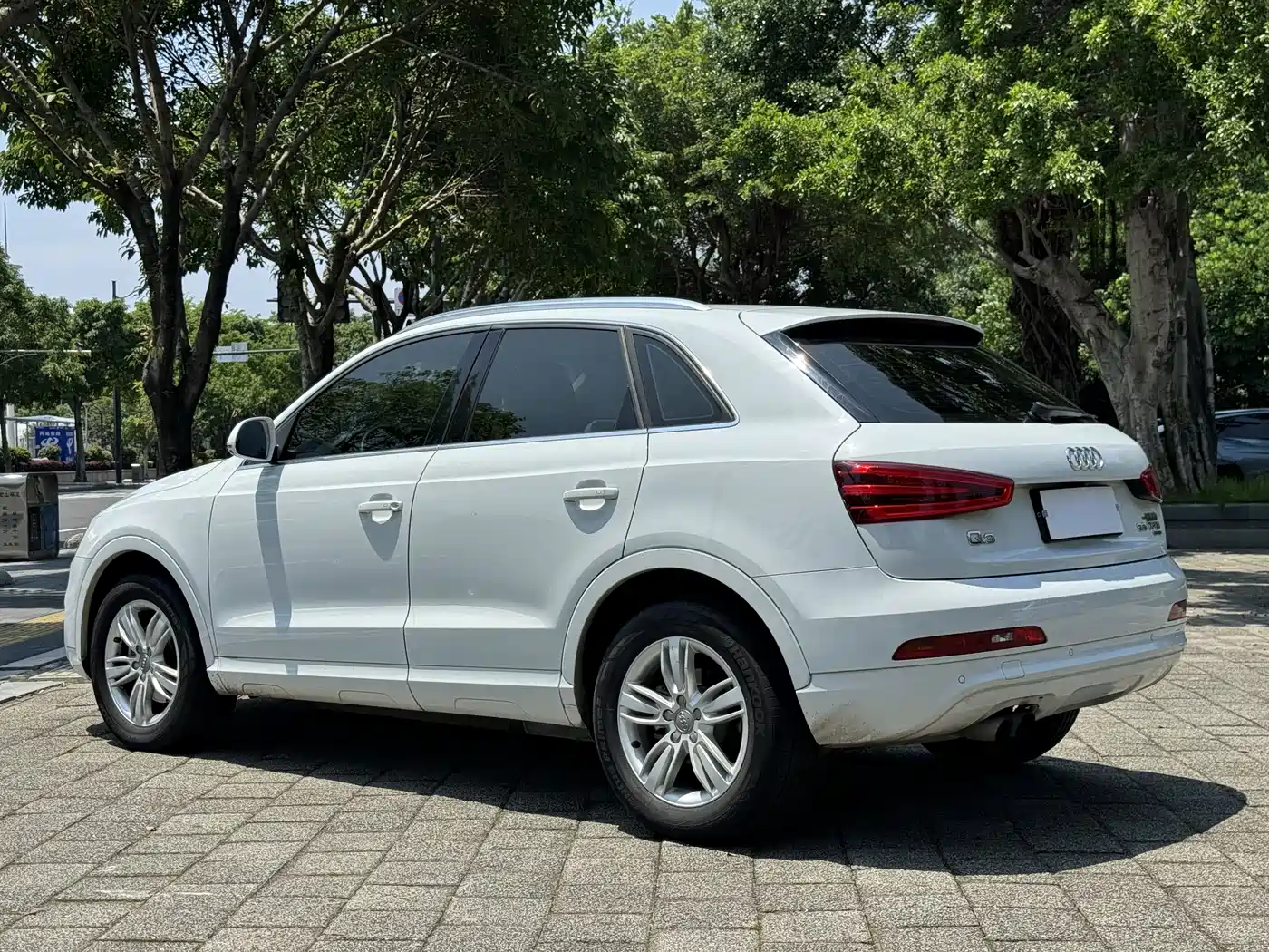 Audi Q3 2015 35 TFSI quattro Technology фото 7