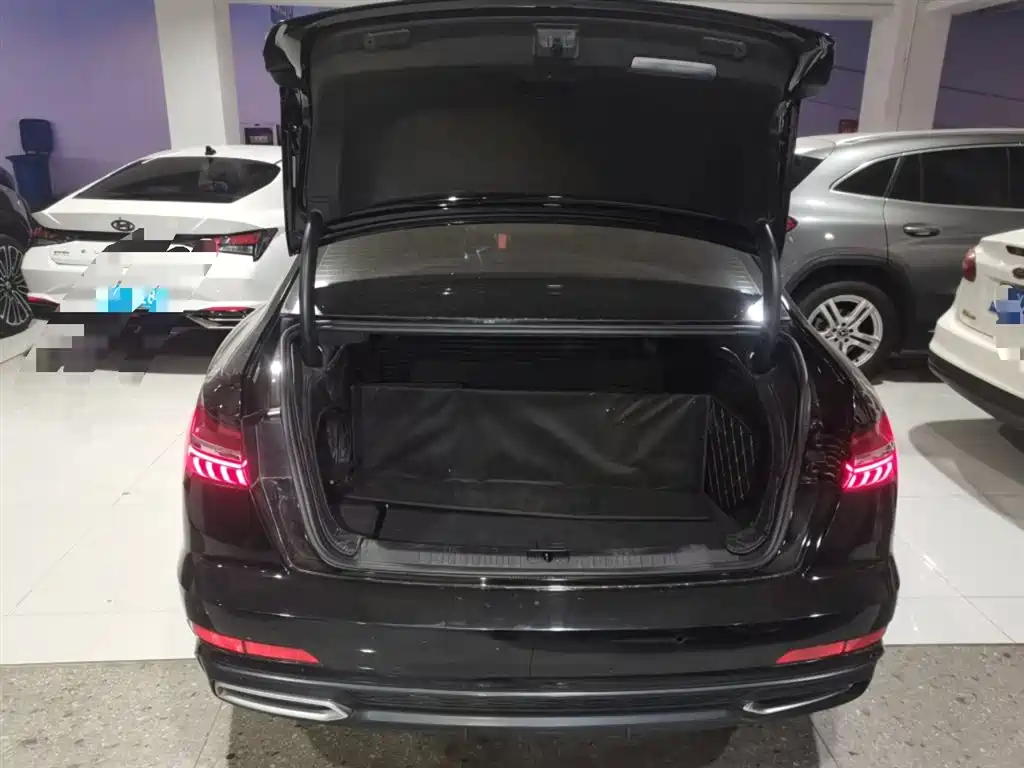 Audi A6L 2021 45 TFSI quattro Exclusive Sport фото 19