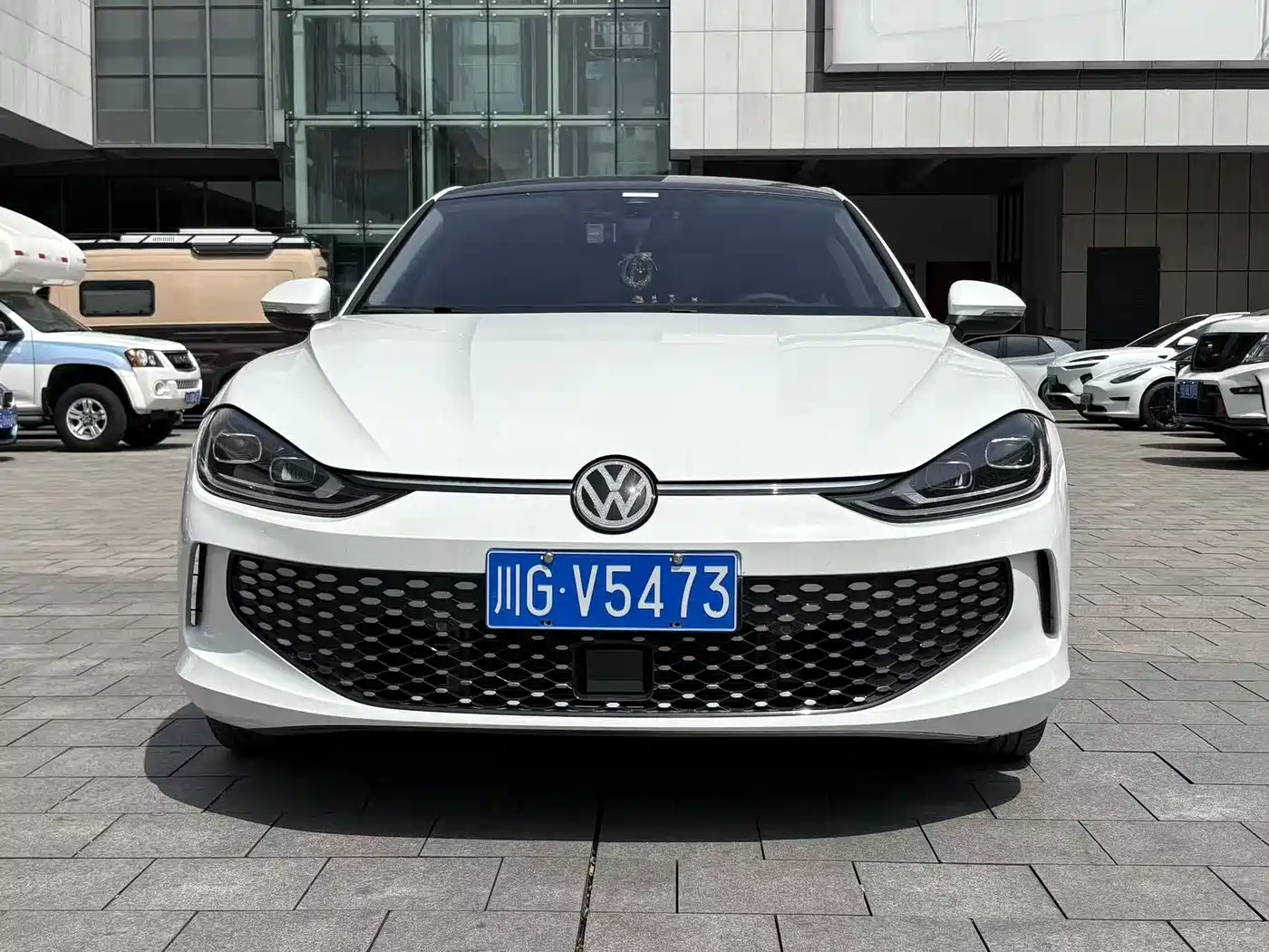 VOLKSWAGEN LINGDU