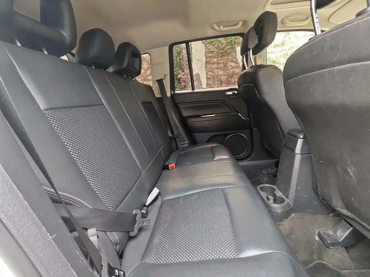 Jeep Compass (Import) 2014 2014 Facelift 2.4L 4WD Comfort Edition