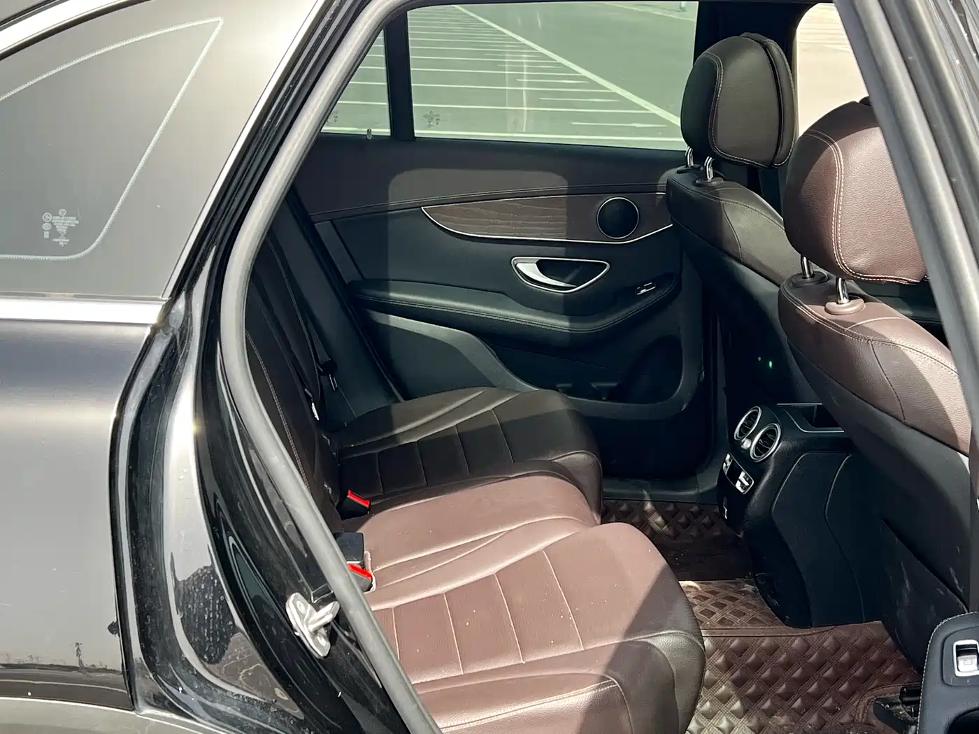 Mercedes-Benz GLC 2021 GLC 260 L 4MATIC Luxury фото 13
