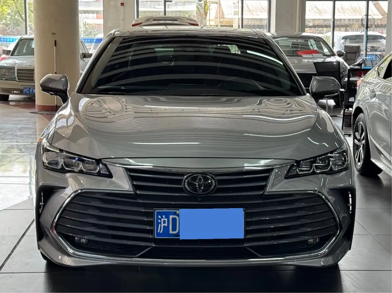 Toyota Avalon 2019 2.5L Touring Premium (China V) фото 2