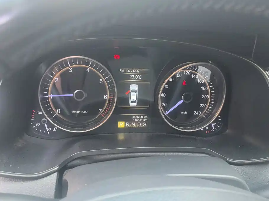 Hongqi H7 2018 2017 2.0T Luxury