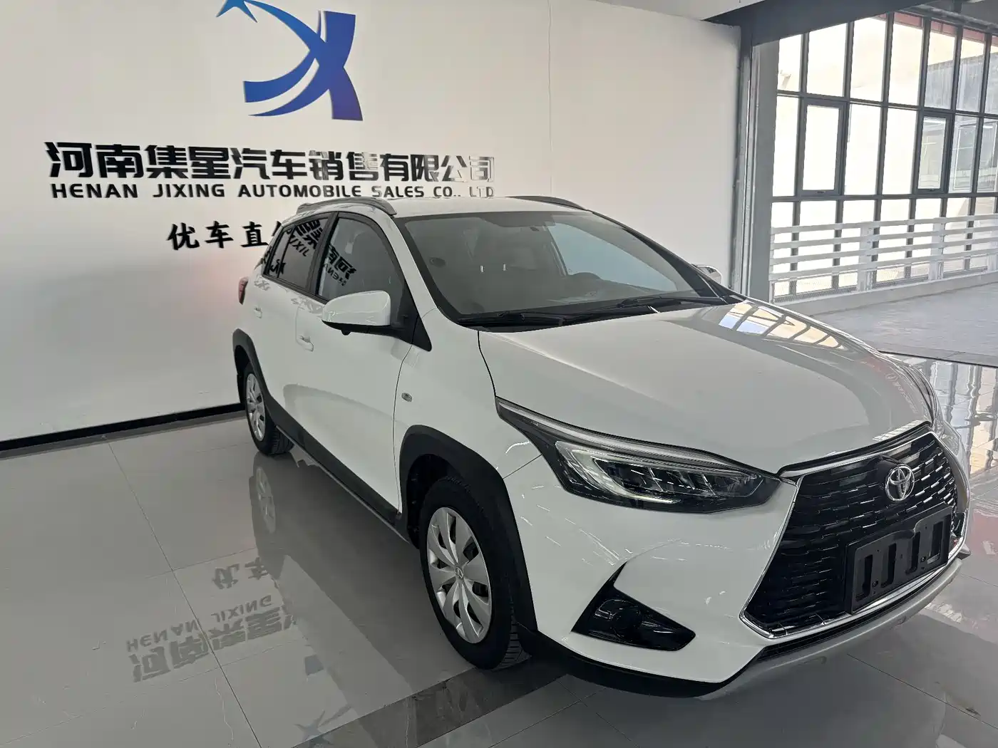 Toyota YARiS L Zhi Xuan 2022 Zhi Xuan X 1.5L CVT Leading PLUS Edition фото 3