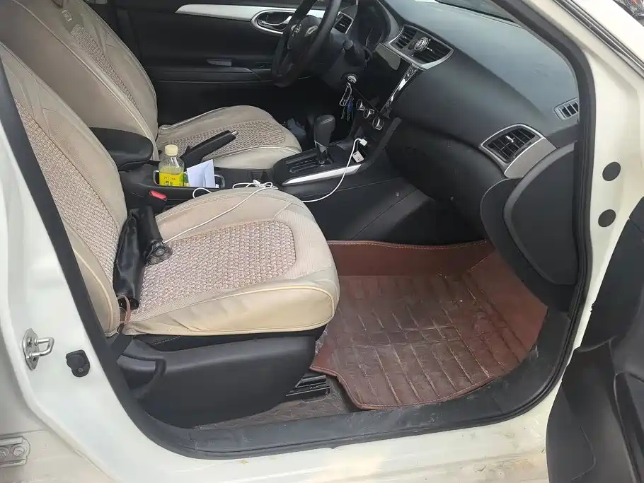 Nissan SYLPHY, миниатюра 8