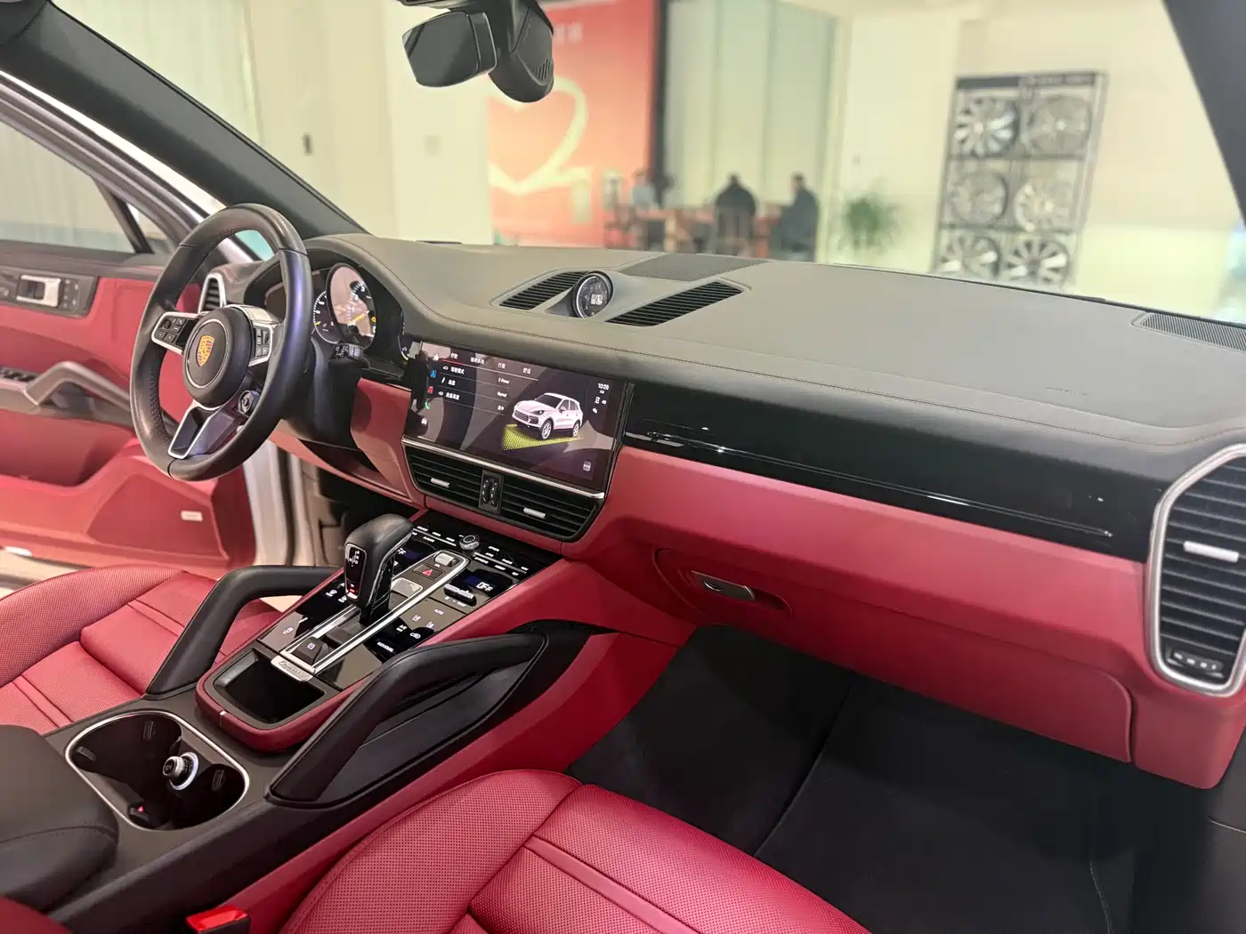 PORSCHE CAYENNE NEW ENERGY