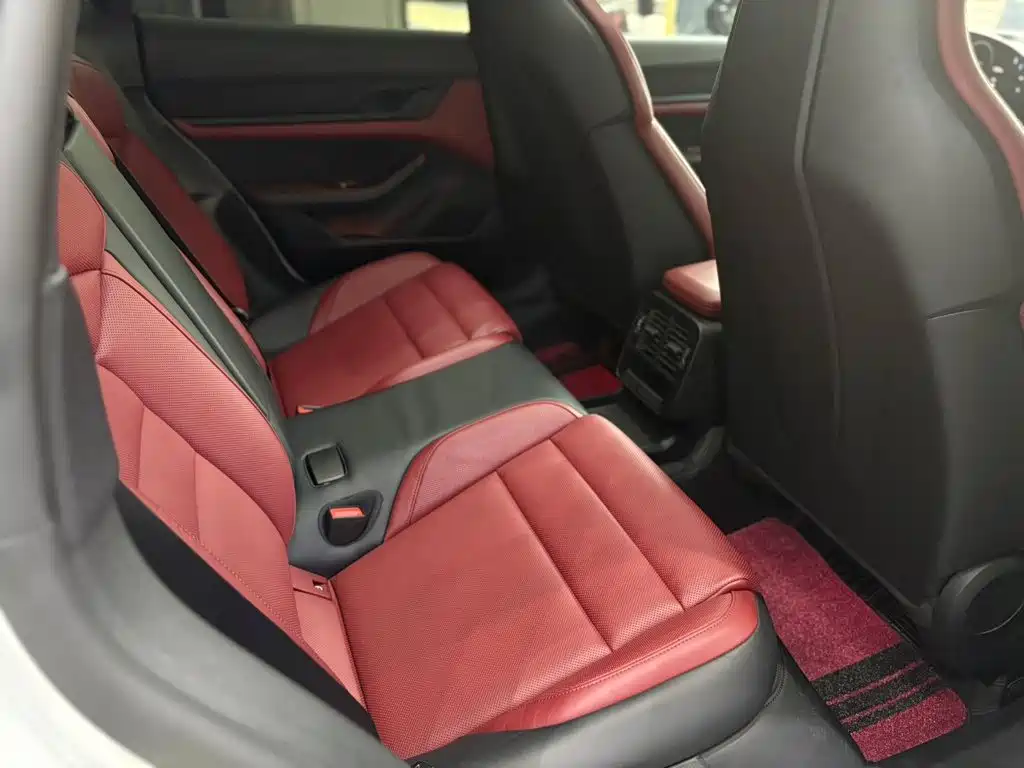 Porsche Taycan 2024 2022 Taycan 4 Cross Turismo