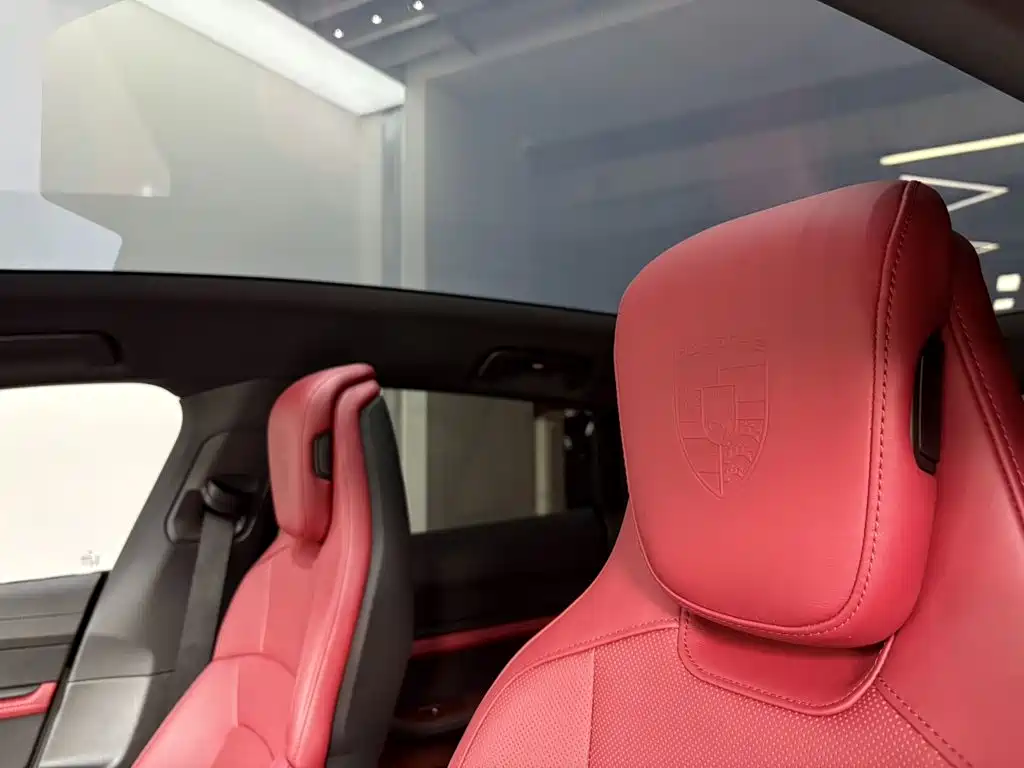 Porsche Taycan 2024 2022 Taycan 4 Cross Turismo
