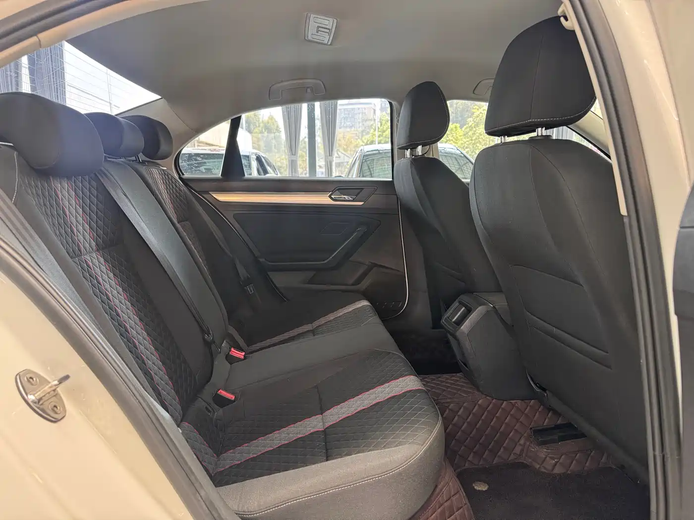 Volkswagen Lamando 2019 230TSI DSG Fashion Edition China VI фото 19