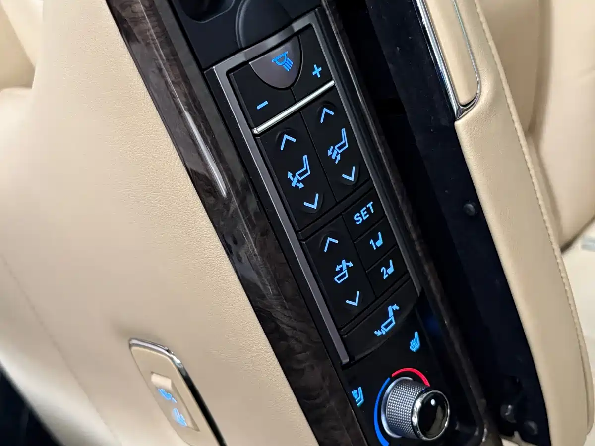 Фото 14 - Toyota Vellfire