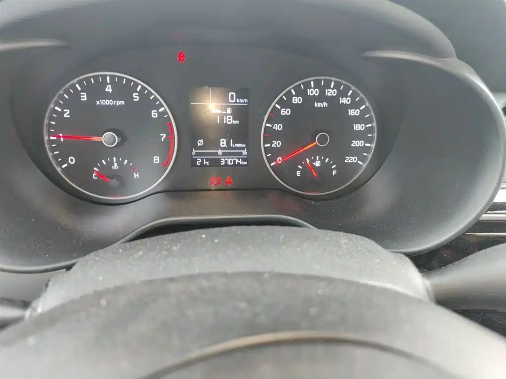 Kia K2 2017 Sedan 1.4L MT 15th Anniversary Special Edition GLS фото 5