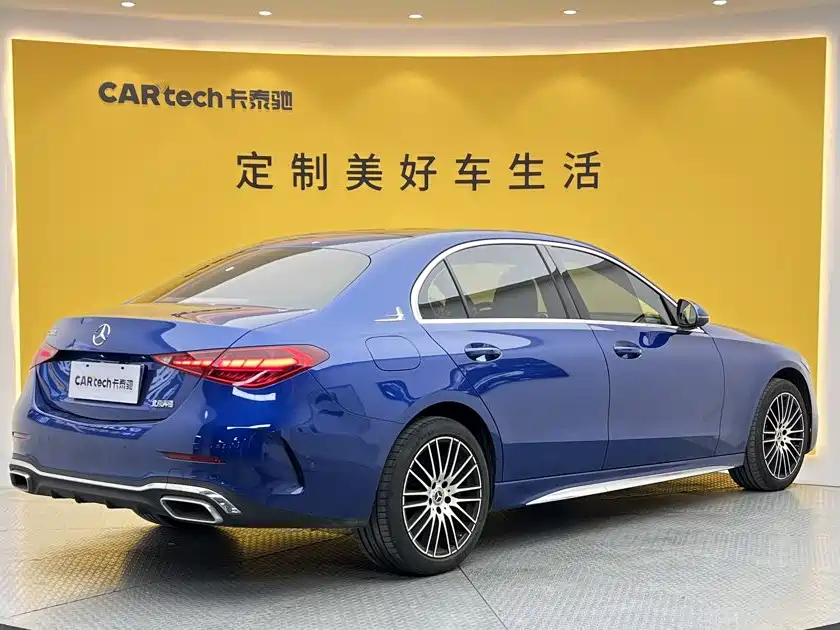 Фото 4 - Mercedes-Benz C-Class