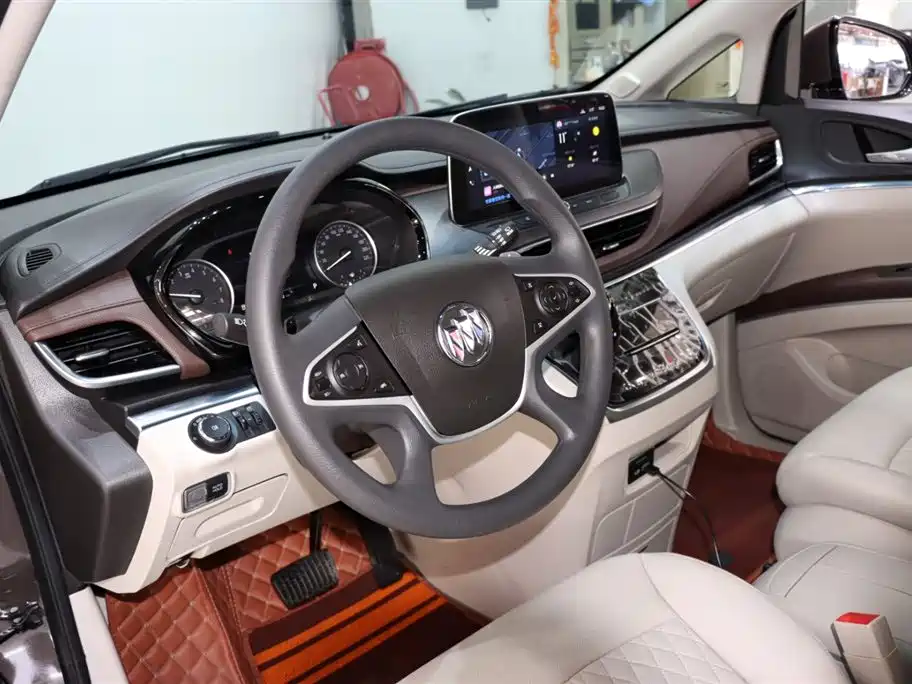 BUICK GL8