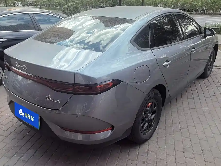 Фото 3 - BYD Qin PLUS