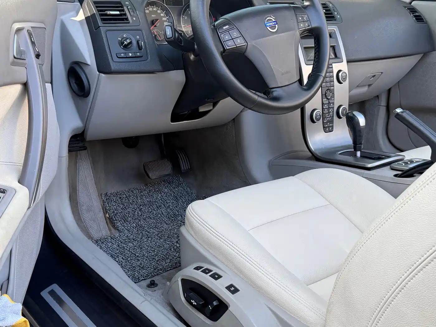 Volvo C70 2008 2008 2.5T T5