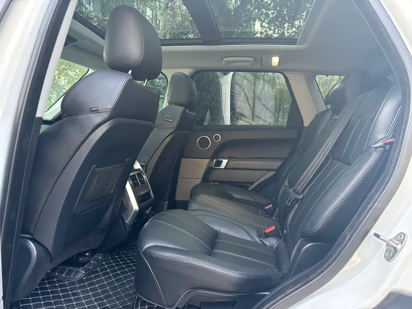 Land Rover Range Rover Sport 2017 3.0 SC V6 SE фото 7