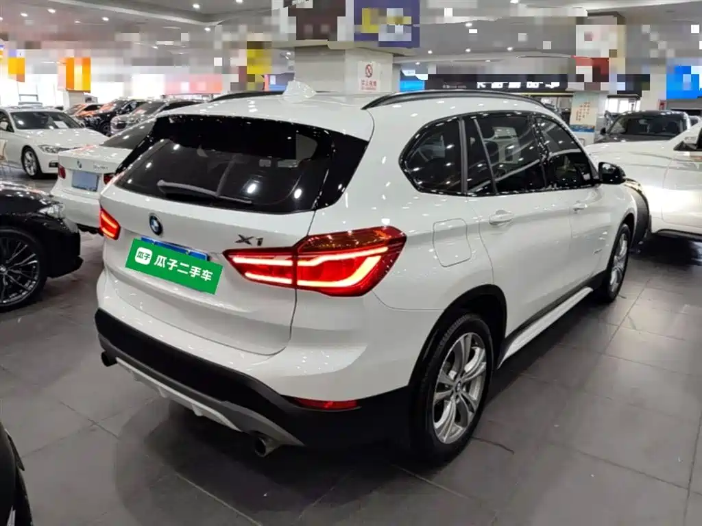 BMW X1 2016 sDrive20Li Luxury Model фото 7