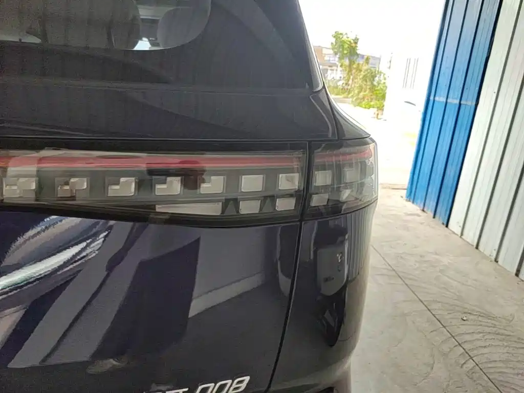 Dongfeng Yipai eπ008 2024 2024 636Max Pure Electric 6-Seater