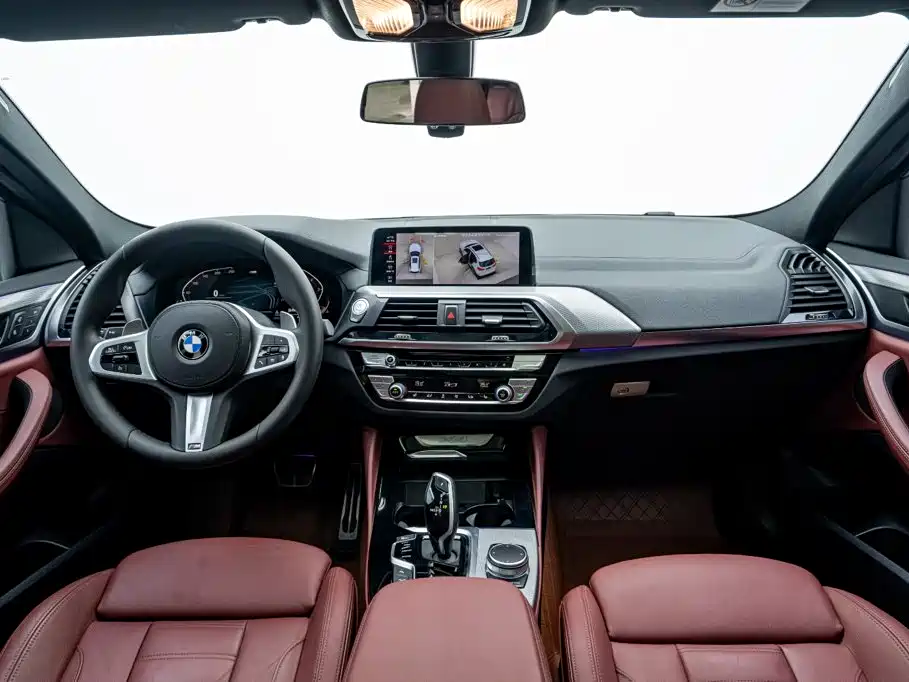 Фото 17 - BMW X4