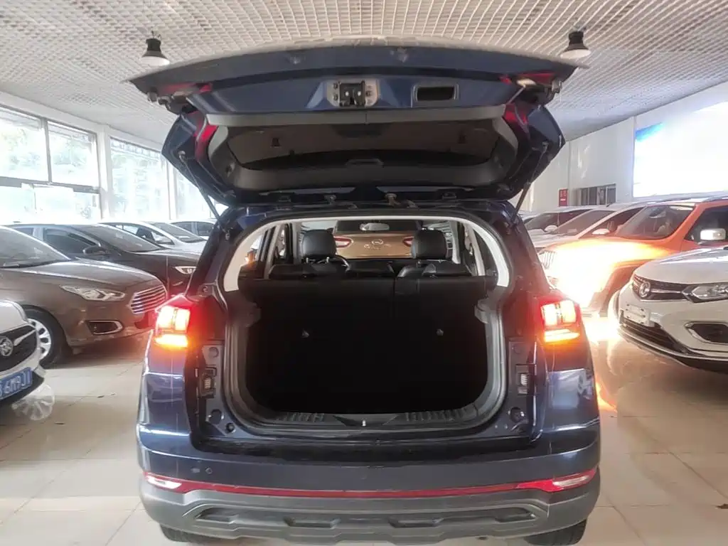 BAIC Beijing X3 2021 2019 1.5T CVT King Edition