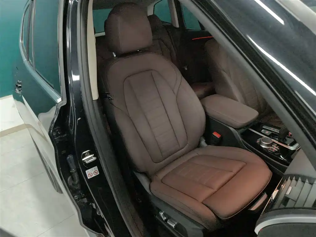 BMW X3 2021 Facelift xDrive25i Luxury Package фото 25