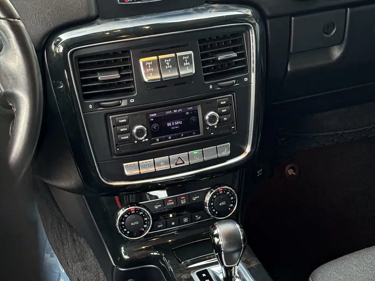 Mercedes-Benz G-Class 2017 Model G 350 d фото 16
