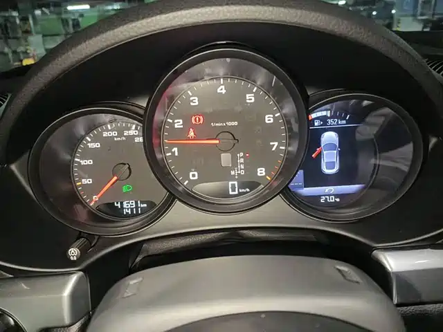 Porsche 718 2020 Cayman 2.0T — фото 4