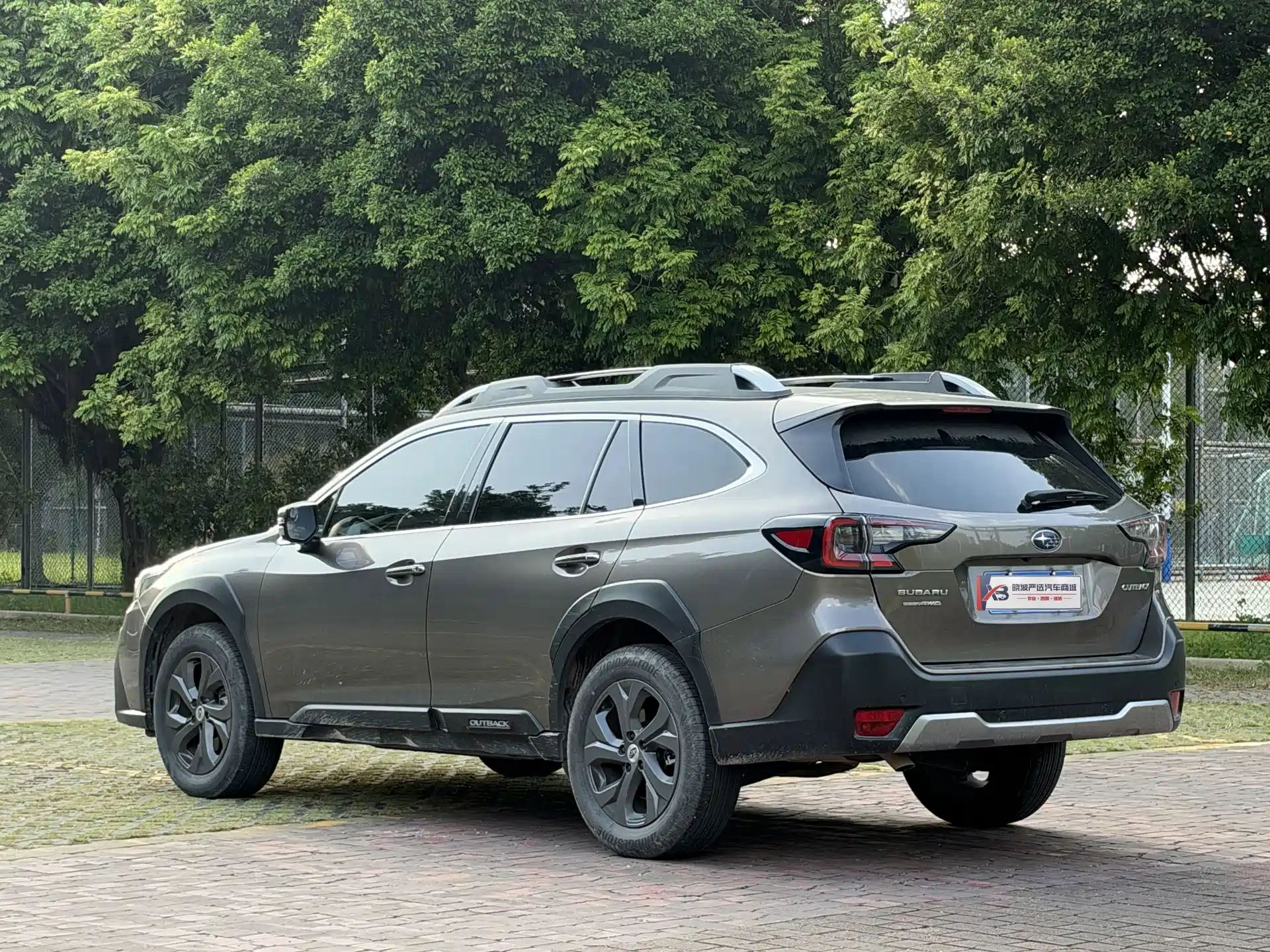 Фото 6 - Subaru Outback