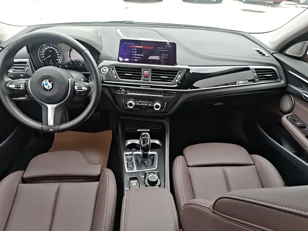 BMW 1 Series 2020 Model 120i M Sport Package фото 9