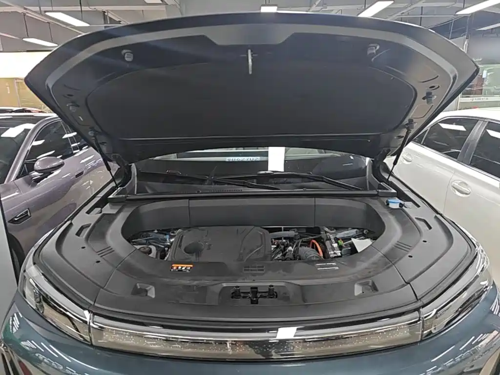Geely Galaxy Galaxy M9 2025 2025 Model 230km 2WD Explorer+ Edition