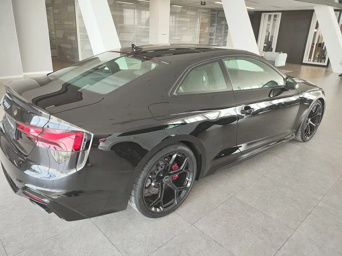 AUDI RS5