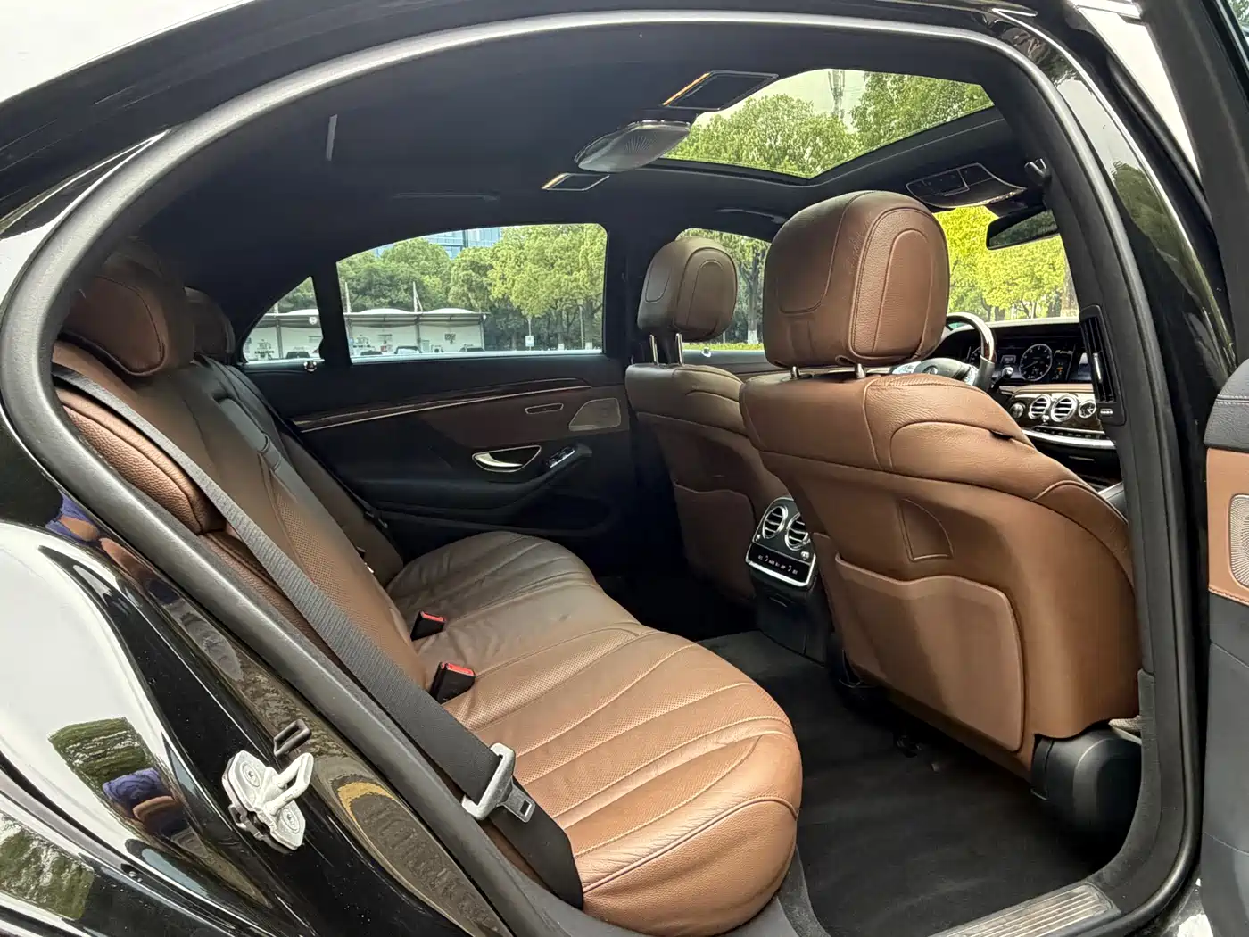 Mercedes-Benz S-Class 2017 S 320 L Business фото 12