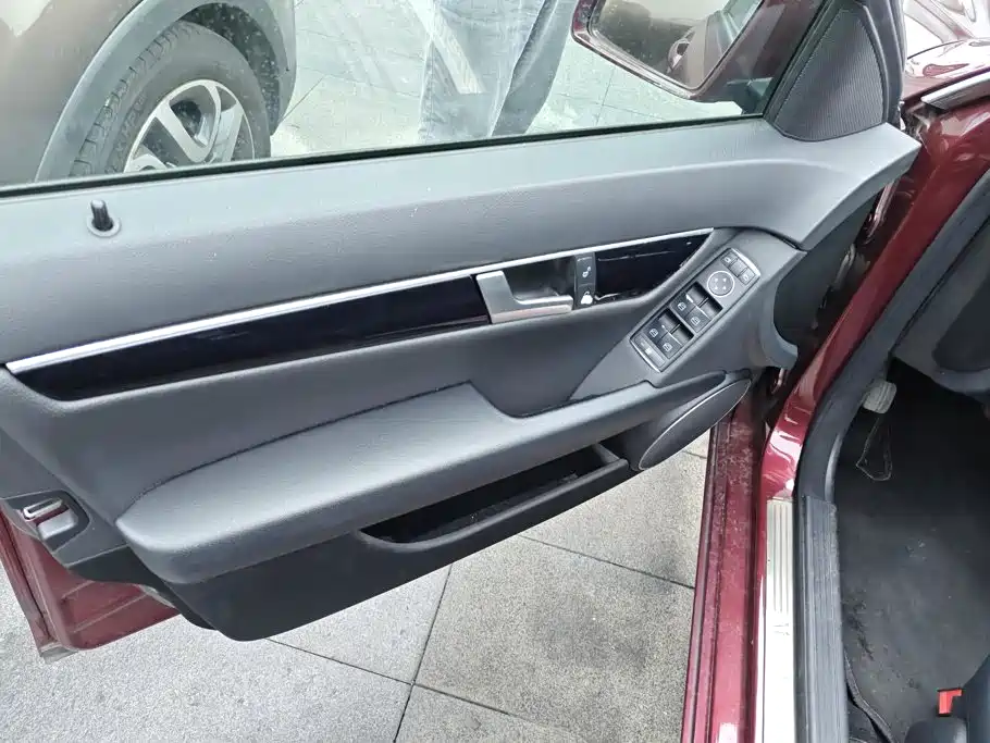 Фото 7 - Mercedes-Benz C-Class