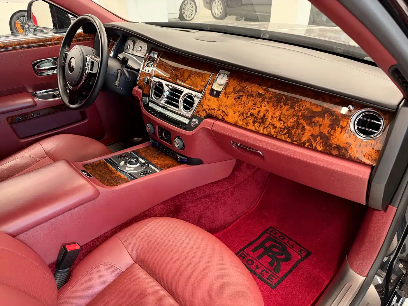 Rolls-Royce Ghost 2013 2012 6.6T Extended Version