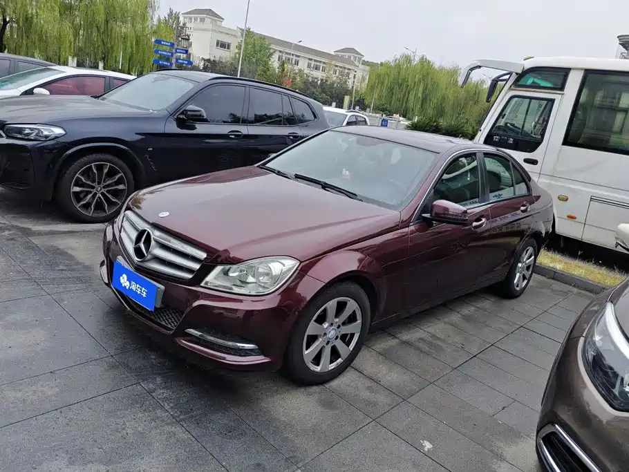 Фото 1 - Mercedes-Benz C-Class