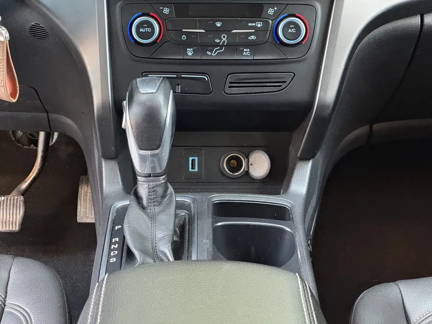 Ford Kuga 2021 2019 EcoBoost 180 FWD Titanium Edition China V