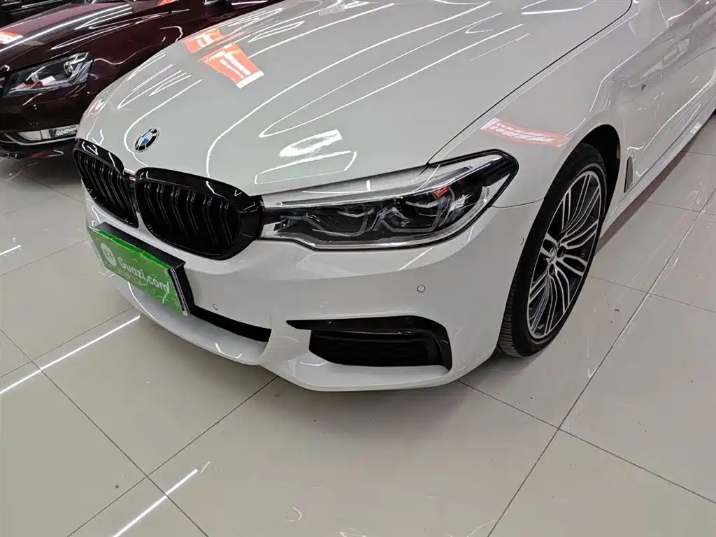 BMW 5 Series 2018 Facelift 530Li Exclusive M Sport Package фото 24
