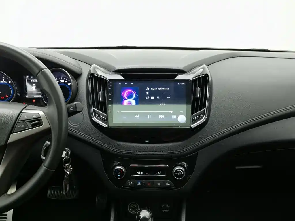 Photo 12 - Changan Eado XT