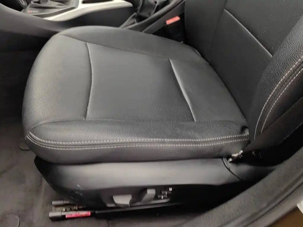 BMW X1 2013 2013 sDrive18i Fashion