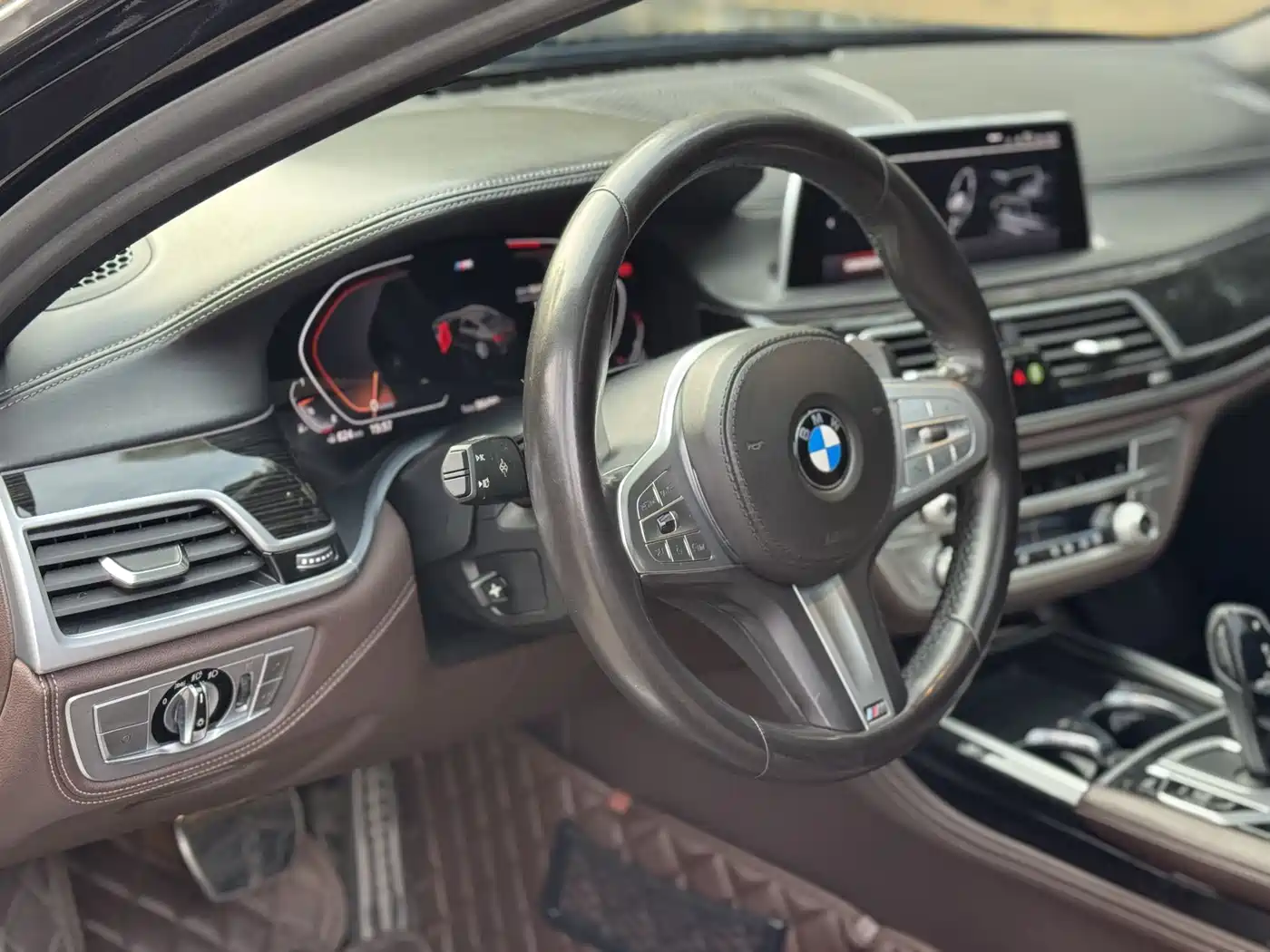 BMW 7 Series 2019 Facelift 730Li M Sport Package фото 14