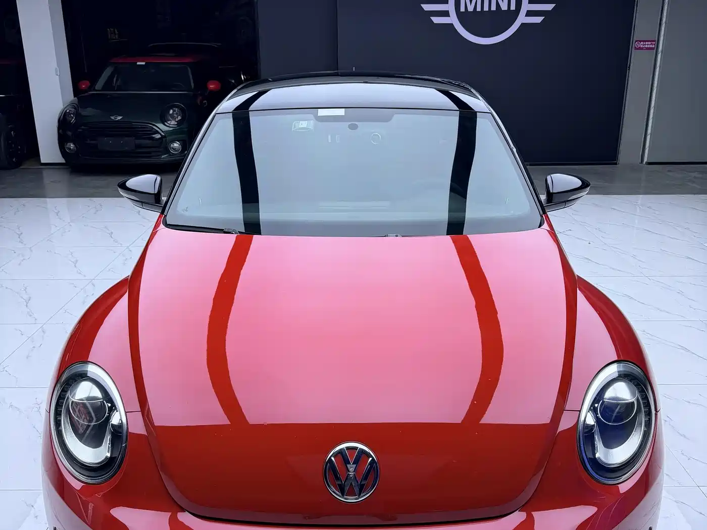 Volkswagen Beetle 2014 1.4TSI Fashion Edition фото 5