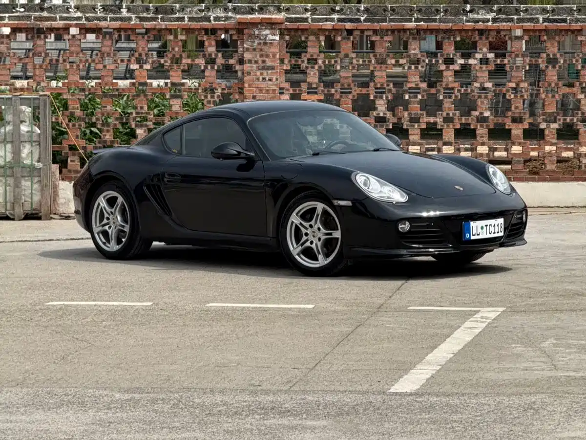 Porsche Cayman 2012 Cayman Black Edition 2.9L фото 3