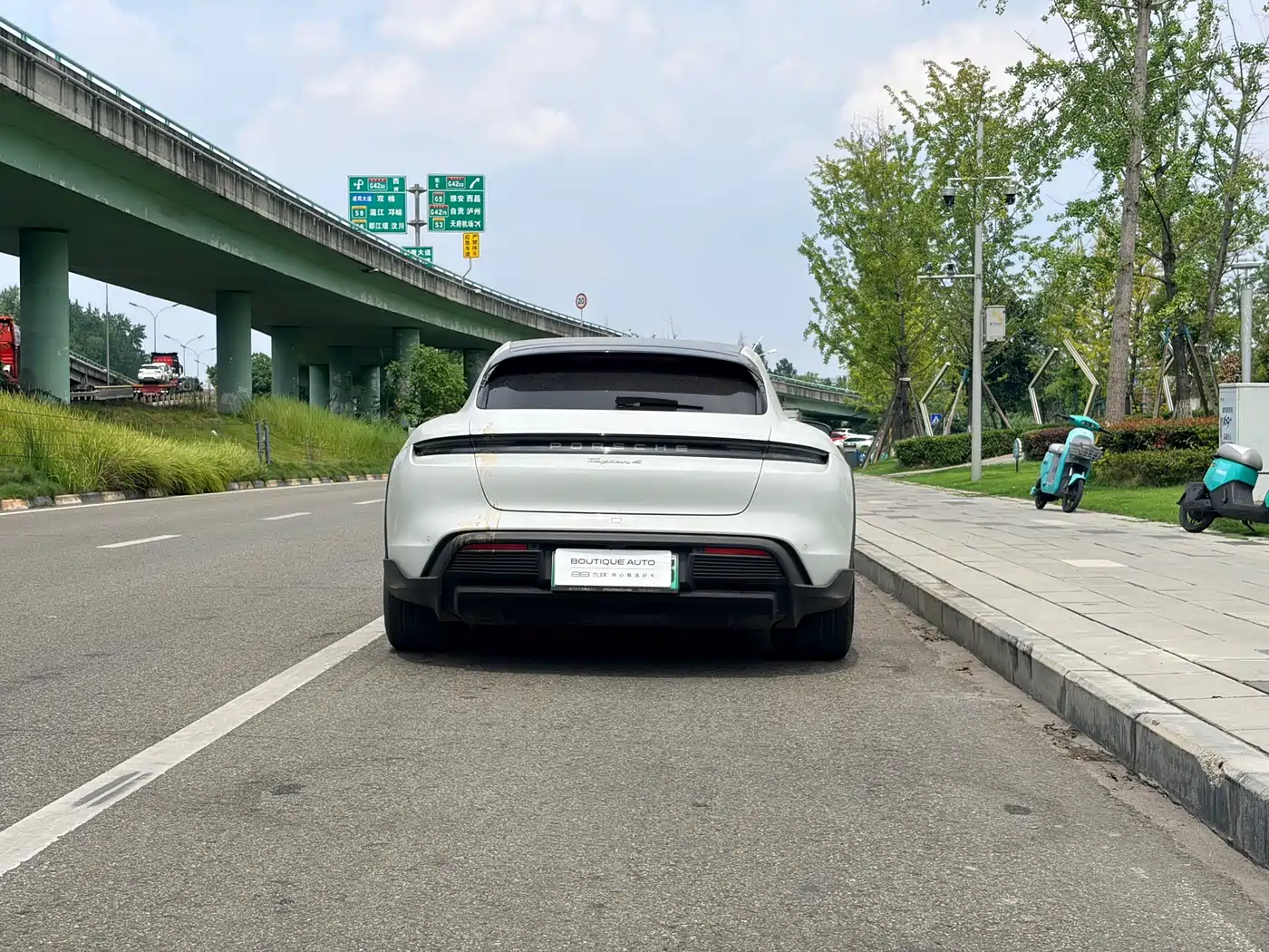 Porsche Taycan 2024 2022 Taycan 4 Cross Turismo