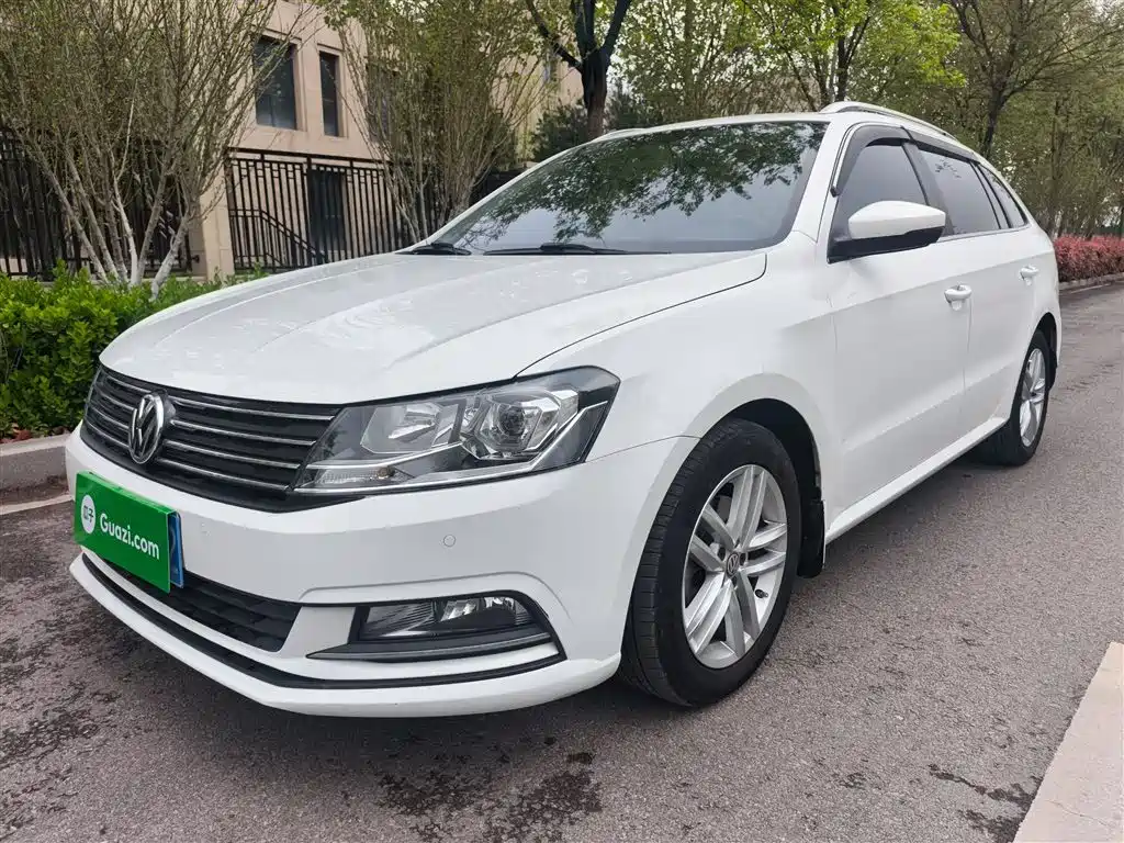 Volkswagen Lavida Tour 2017 230TSI DSG Comfort Edition фото 2