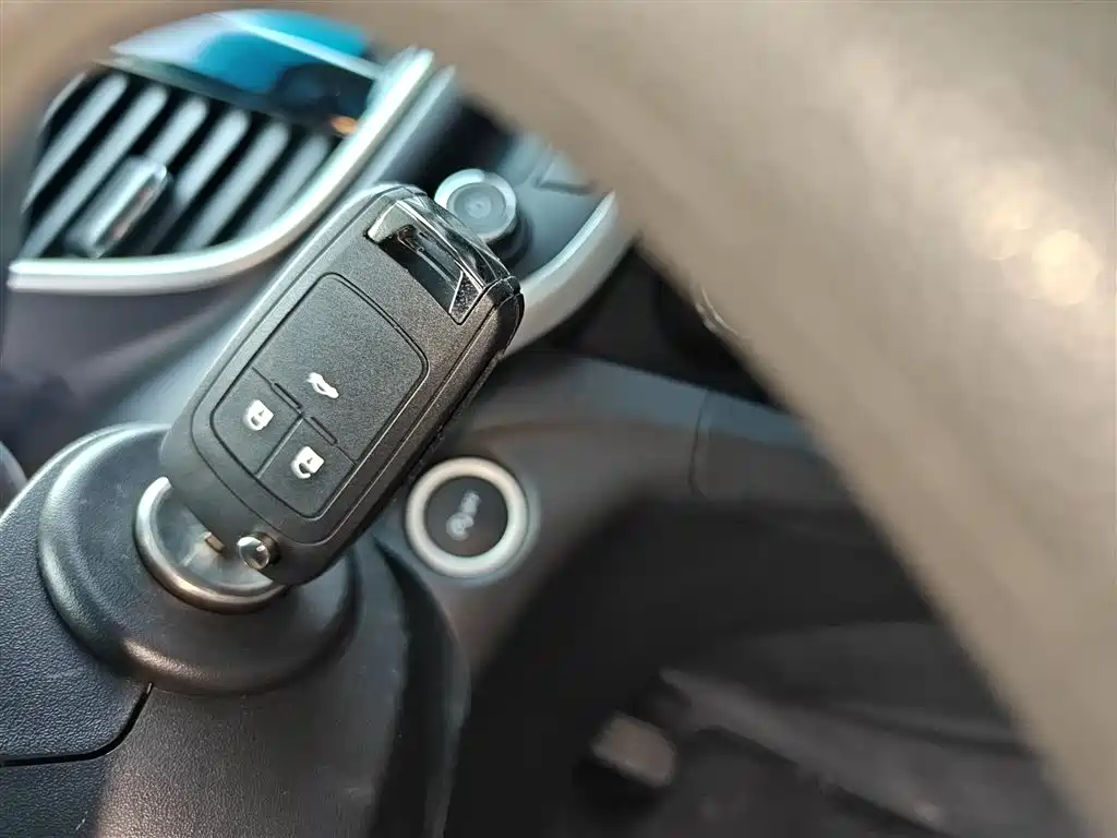 Buick Excelle 2021 Facelift Exemplar 1.5L Auto Progressive фото 17
