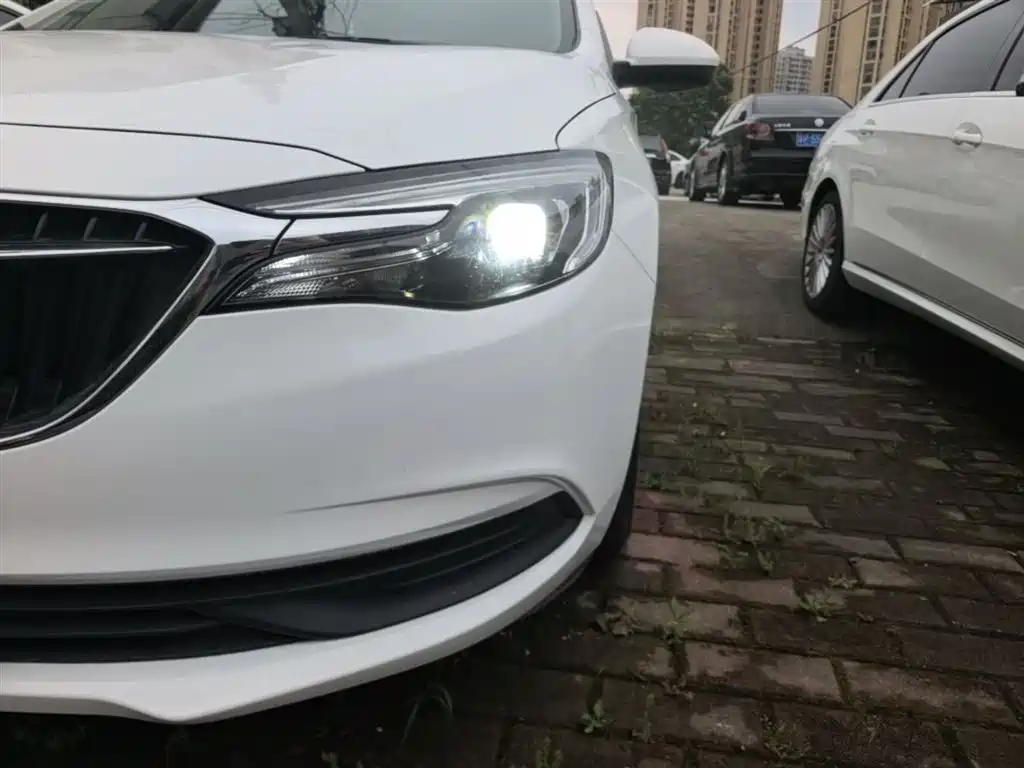 Buick Excelle 2019 15T DCT Connected Elite Type China VI фото 24